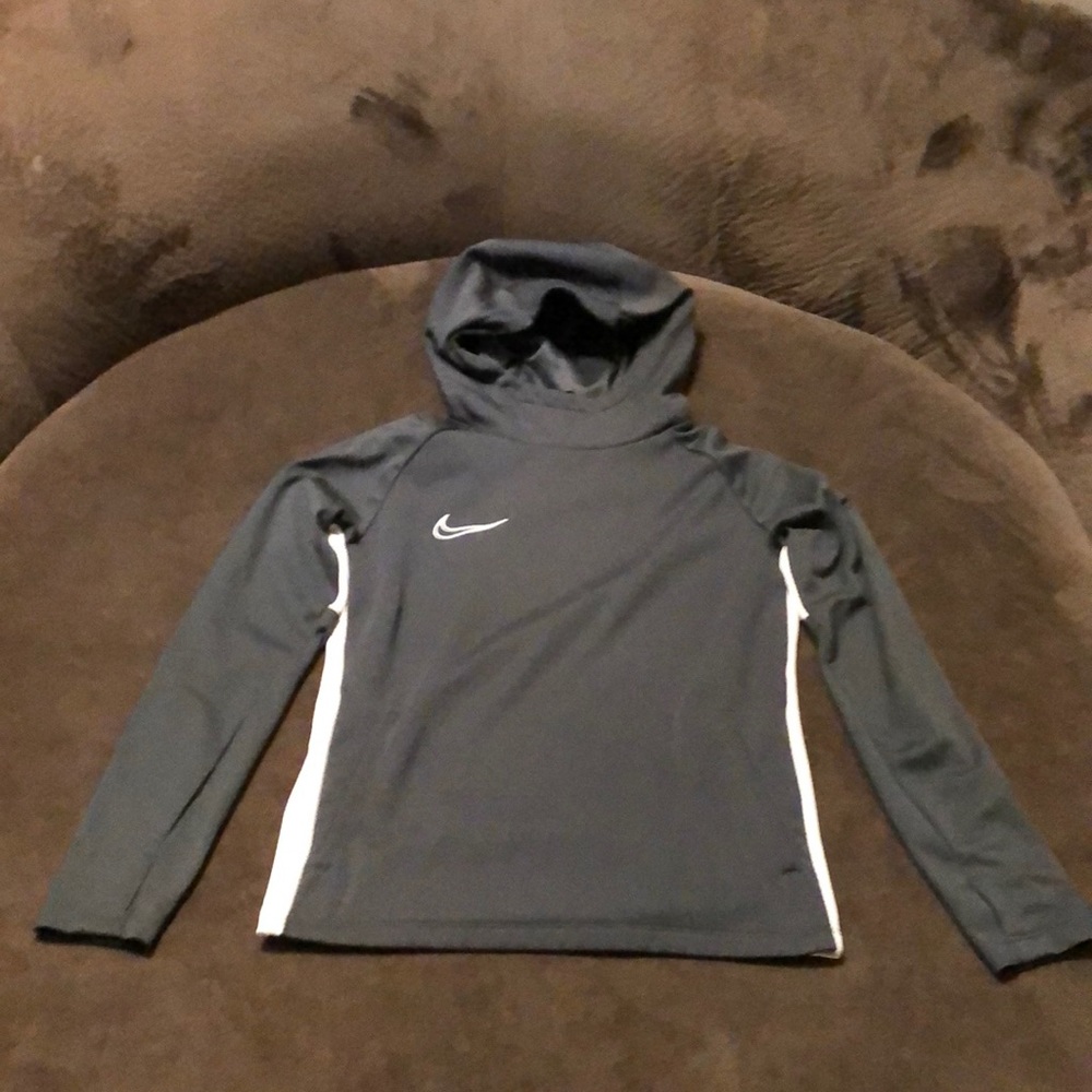 NWOT Nike Dri-Fit Hooded Pullover. Anthracite Grey